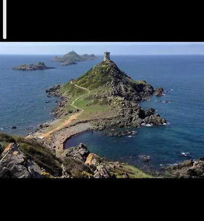 Magnifique T2 40m2 Centre Vue Au Bord De La Neuf 5 Personnes Clim Wifi Balcon Parking Prive Ferme Ajaccio (Corsica)